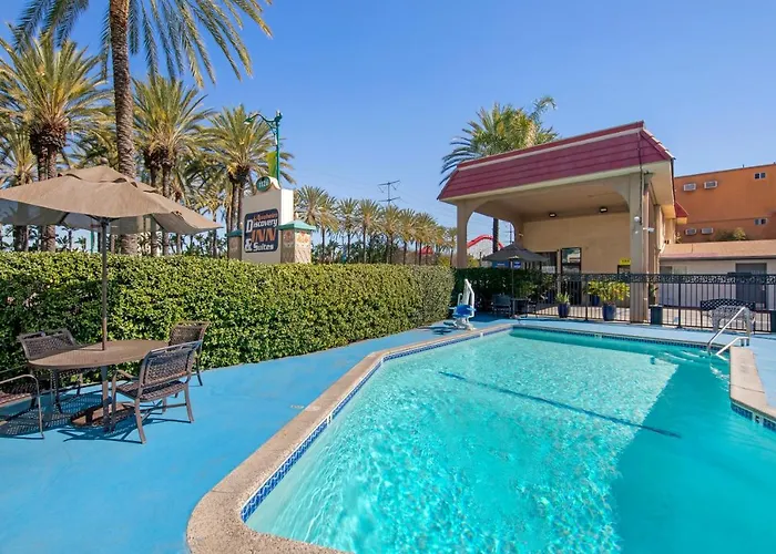 Anaheim Discovery Inn And Suites